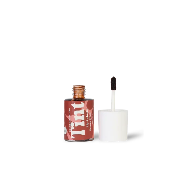 صبغة الشفاه البرونزية